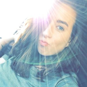 Meet your Posher, Ashleigh